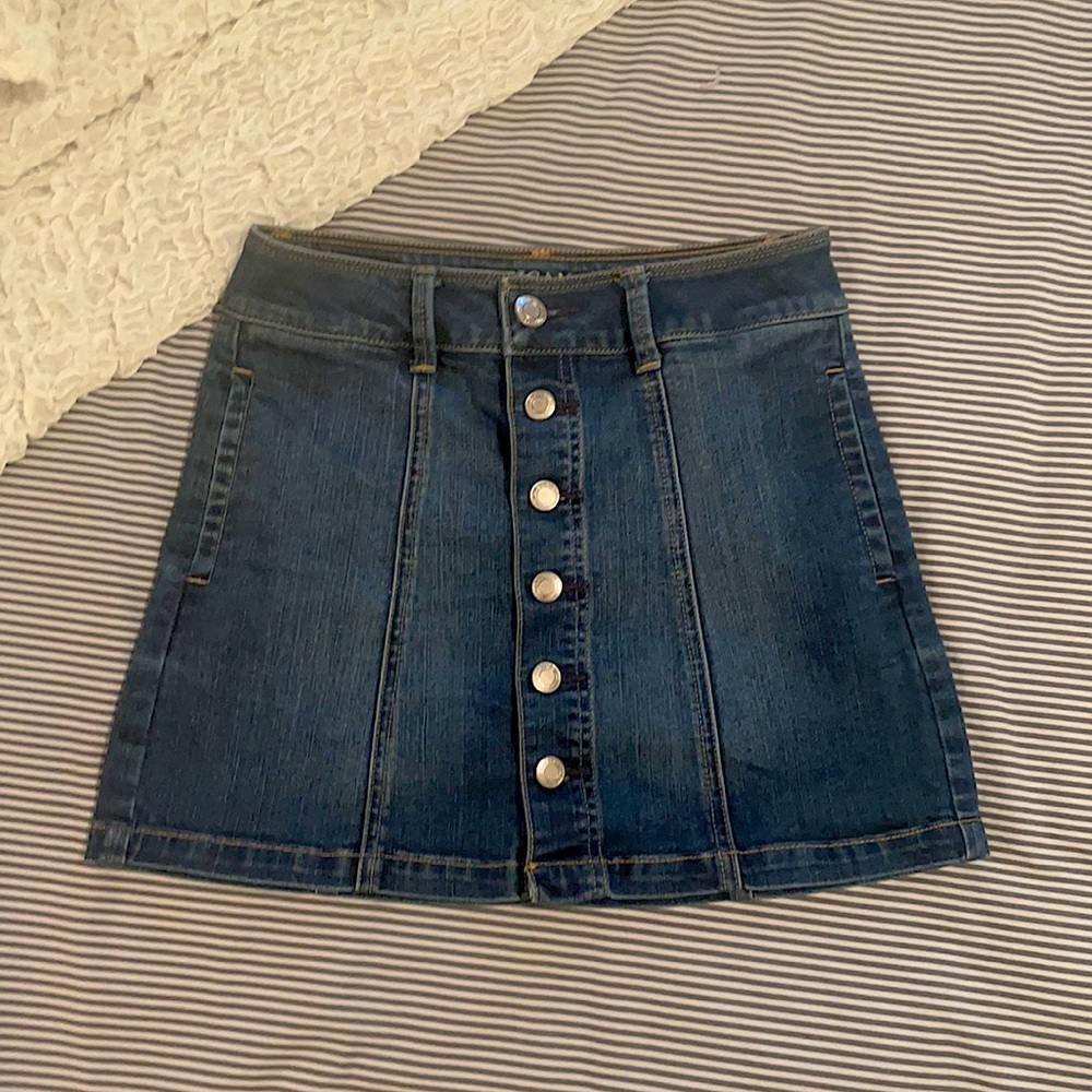 American Eagle button up mini skirt